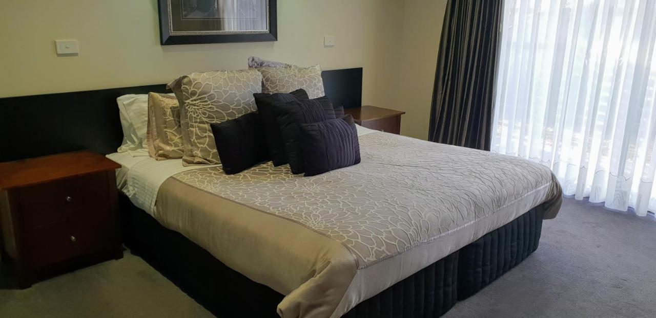 Hogans Motel Wallan エクステリア 写真